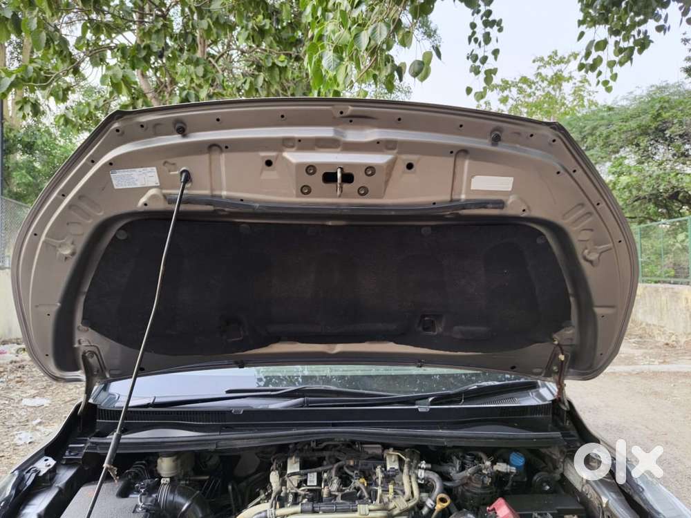 Toyota Innova Crysta [2016-2020] 2.4 Gx At 7 Str, 2020, Diesel