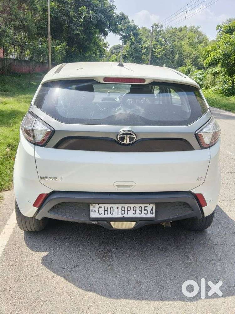 Tata Nexon 1.5 Revotorq Xm (s), 2017, Diesel