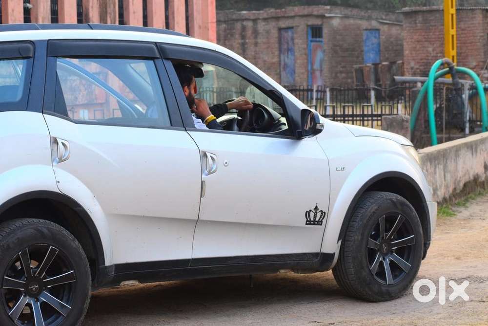 Mahindra Xuv500 2014 Diesel 95000 Km Driven