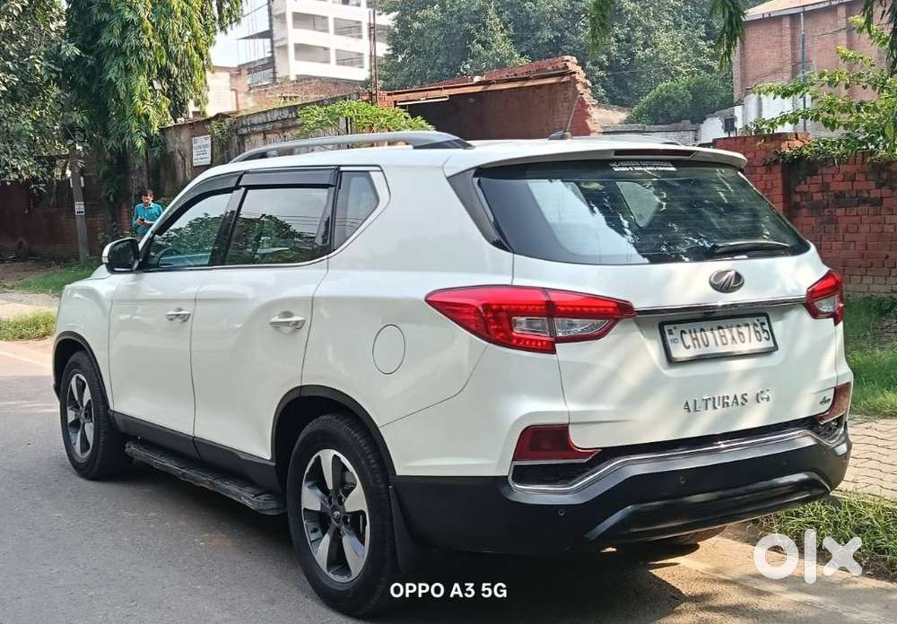 Mahindra Alturas G4 4wd At, 2018, Diesel