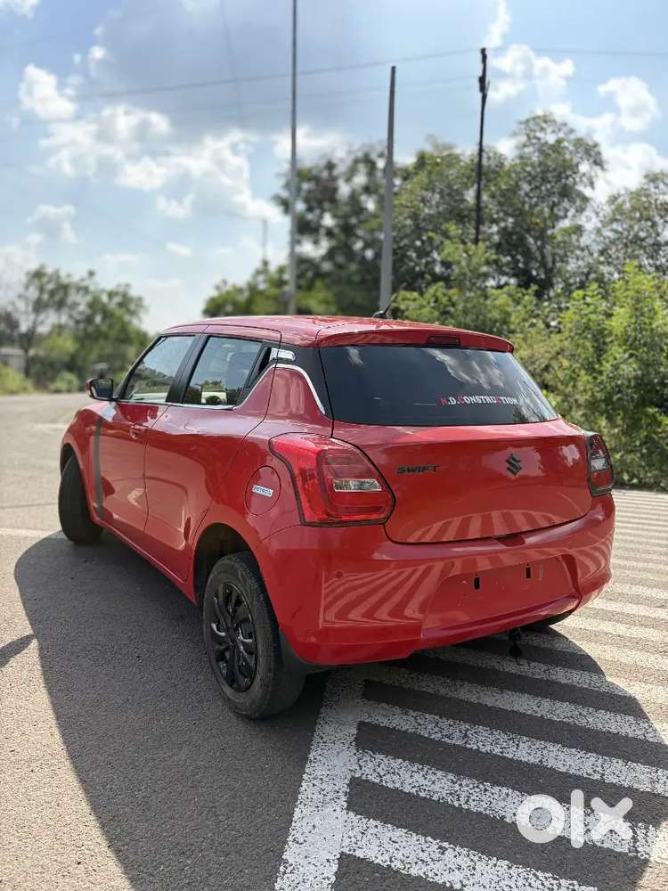 Maruti Suzuki Swift Vxi 2024