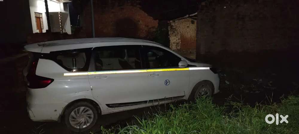 Maruti Suzuki Ertiga Vxi 2025