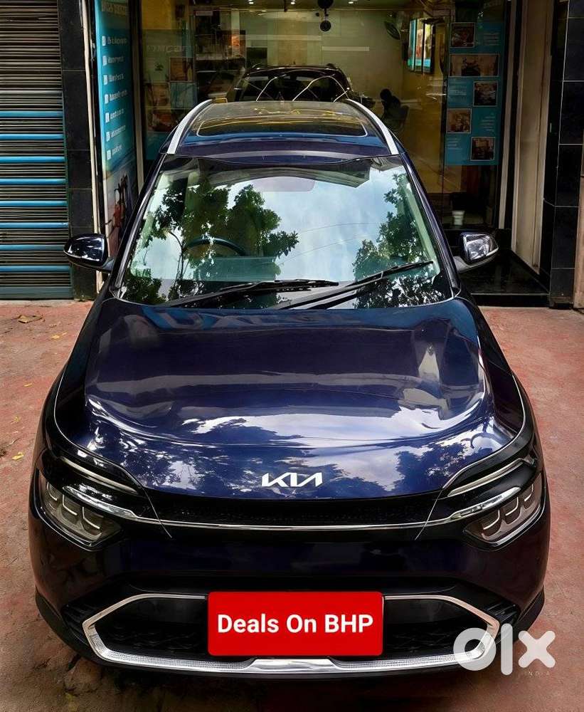 Kia Carens Luxury (o)1.5 Diesel At 7 Str, 2022, Diesel