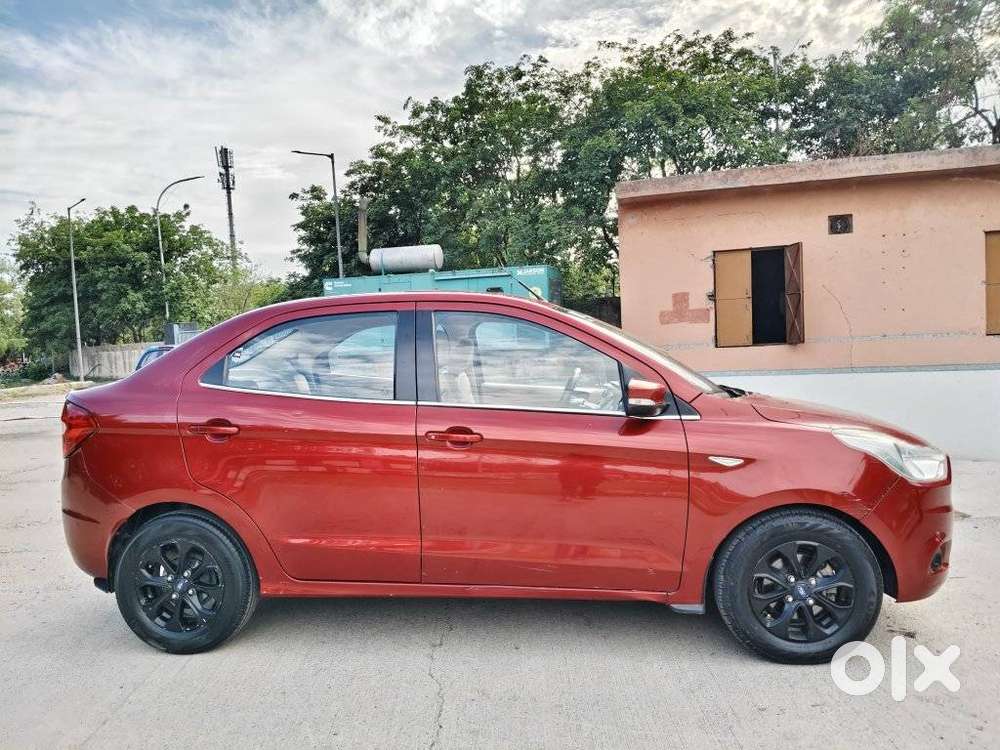 Ford Aspire Titatinium Blu Ti-vct, 2017, Petrol