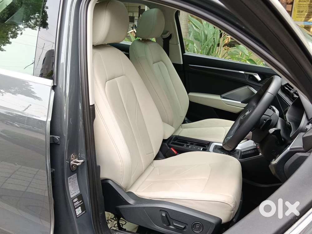 Audi Q3 40 Tfsi Premium Plus, 2025, Petrol