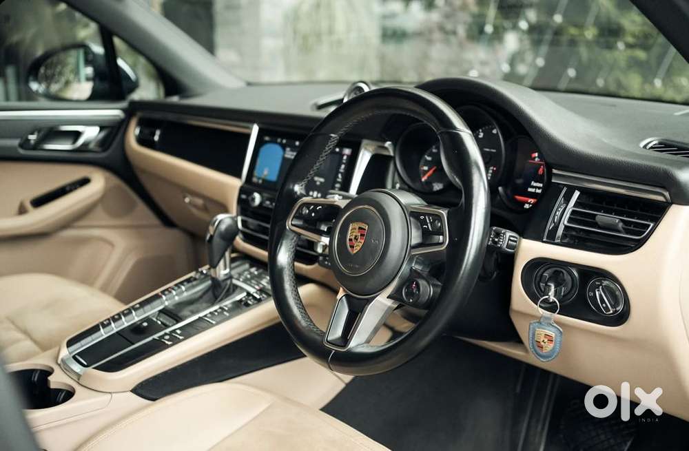 Porsche Macan 2.0 Petrol, 2021, Petrol
