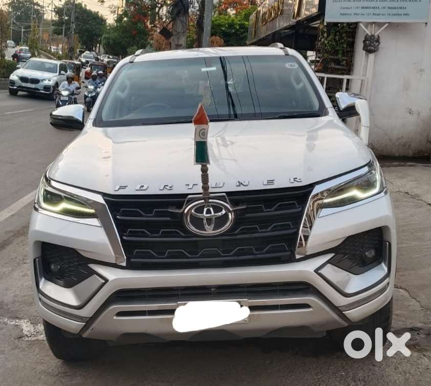 Toyota Fortuner 4x2 Mt 2.7 Petrol, 2022, Petrol