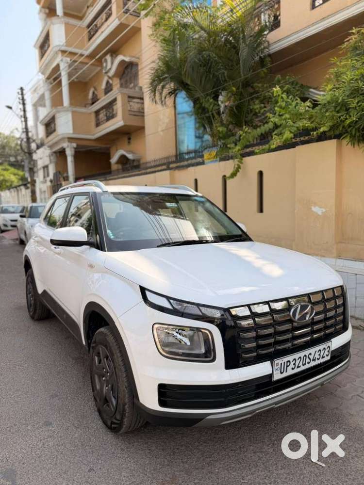 Hyundai Venue S 1.2 Petrol, 2025, Petrol