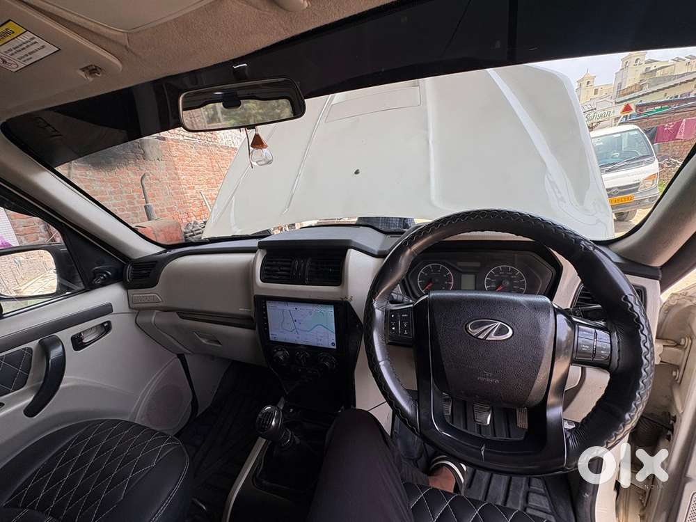 Mahindra Scorpio S5 Converted Into S11