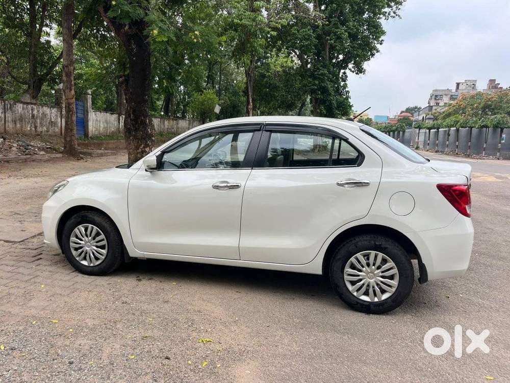 Maruti Suzuki Swift Dzire 1.2 Vxi Bsiv, 2020, Petrol