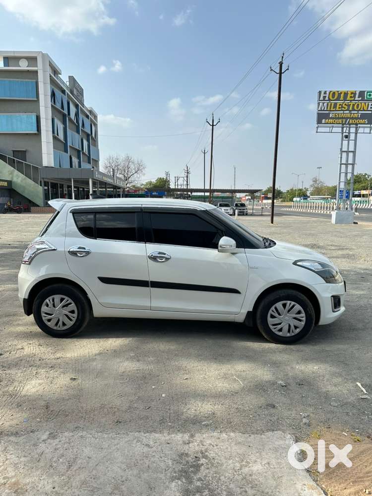 Maruti Suzuki Swift 2017 Diesel 113000 Km Driven