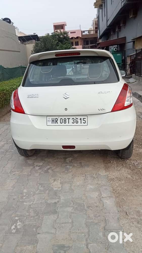 Maruti Suzuki Swift Vdi Bs Iv, 2015, Diesel