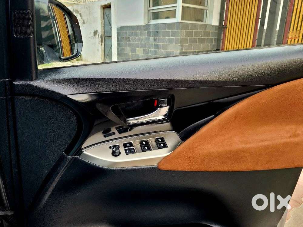 Toyota Innova Crysta 2.8 Z, 2018, Diesel