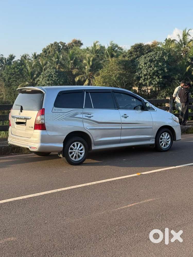 Toyota Innova Diesel 2012