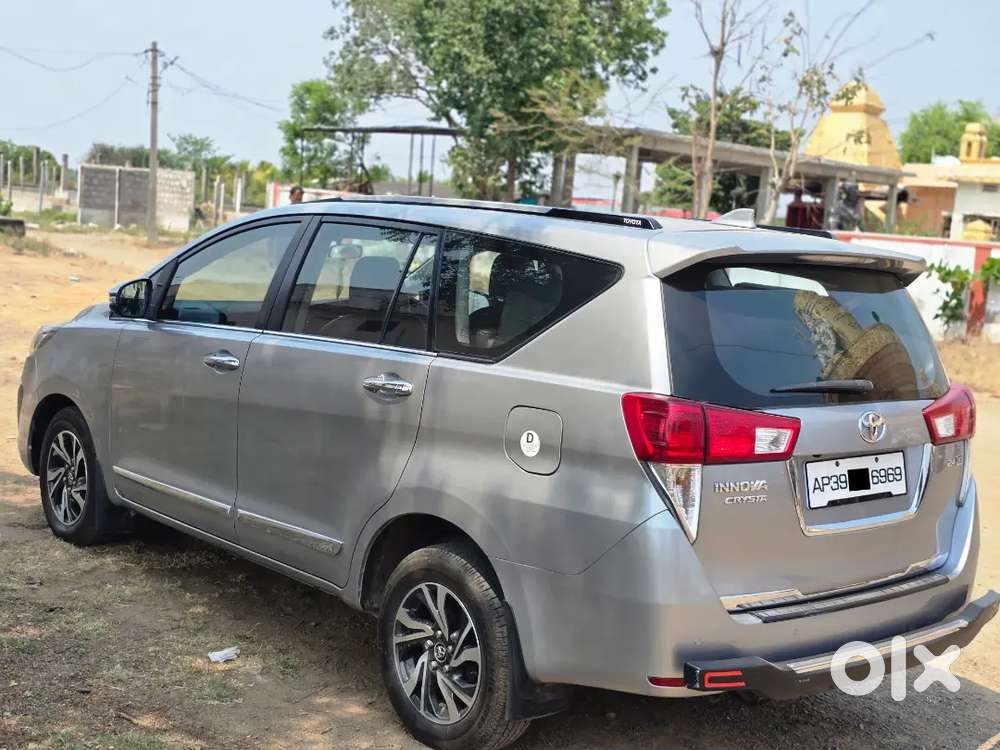 Innova Crysta Gx At Diesel Bs6