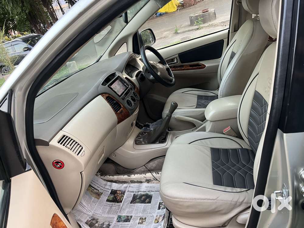 Toyota Innova 2.5 V Diesel 7-seater, 2008, Diesel