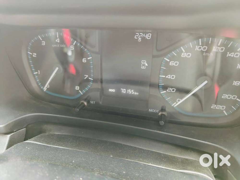 Tata Altroz 1.2 Xz (o), 2022, Petrol