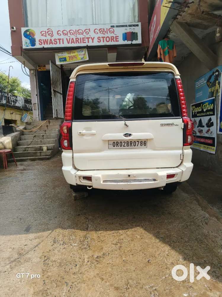 Mahindra Scorpio 2011