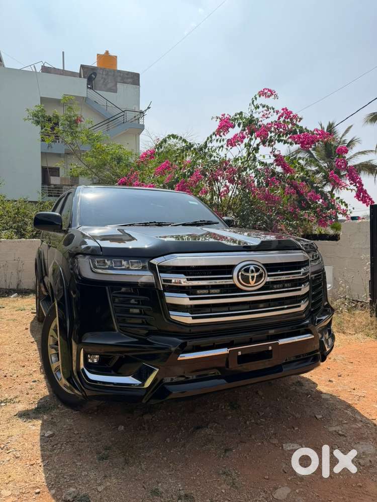 Toyota Fortuner KA REG LAND CRUISER CONVERTED FANCY NO