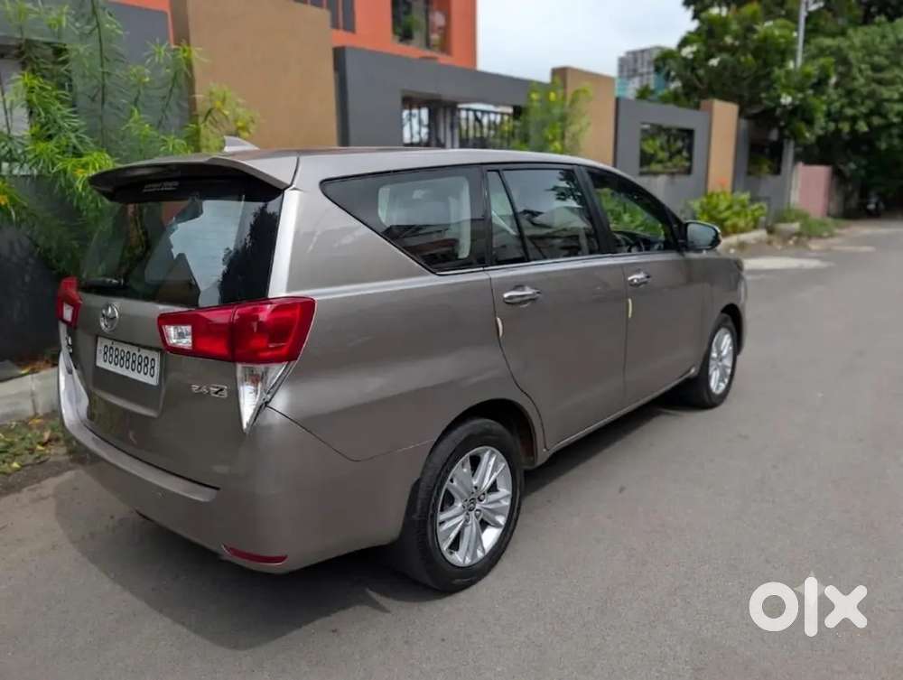 Innova Crysta In Mint Condition. 2.4 Z Version. 1st Owner