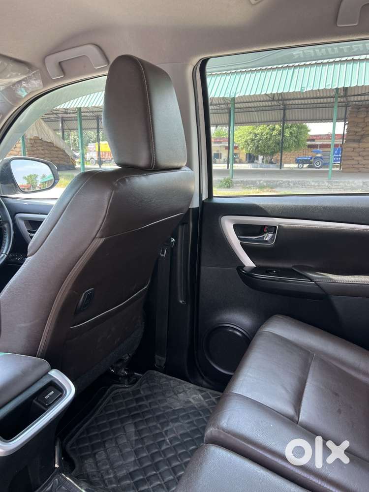 Toyota Fortuner 2.8 2wd Mt, 2018, Diesel