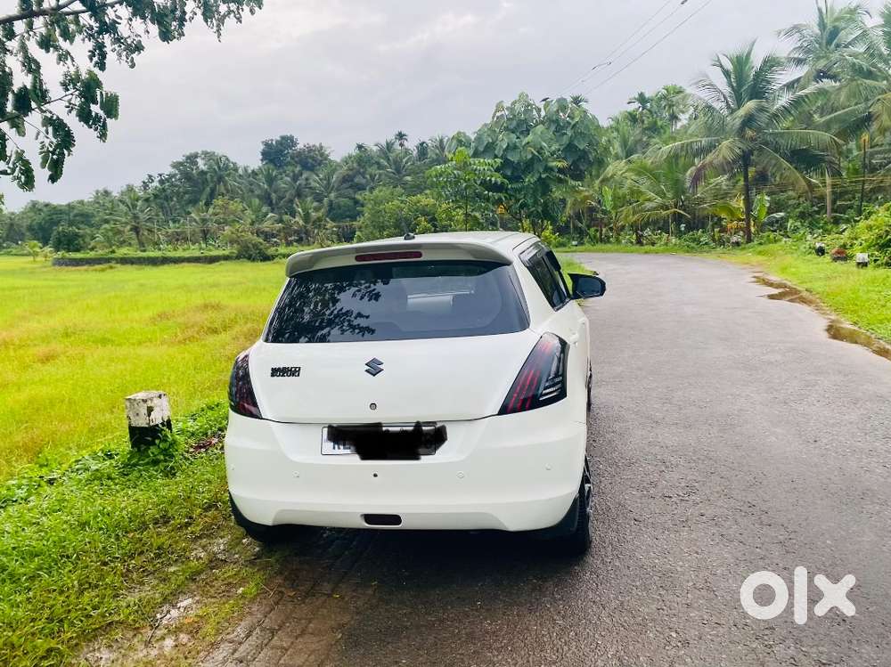 Maruti Suzuki Swift 2012