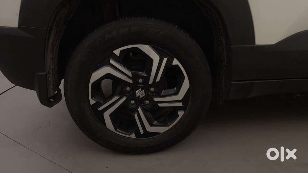 Maruti Suzuki Vitara Brezza 1.5 Zxi, 2024, Petrol