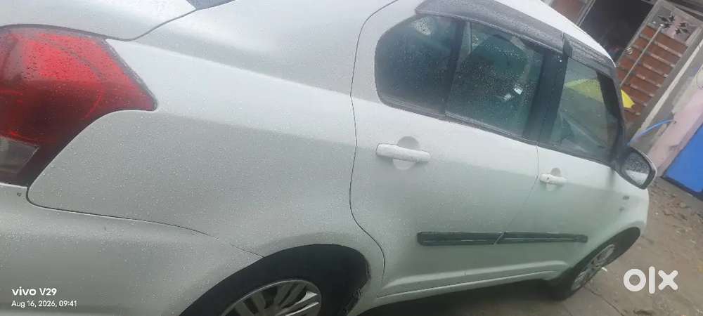Maruti Suzuki Dzire 2011