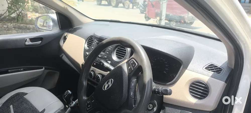 Hyundai Xcent 2014 Diesel Well Maintained