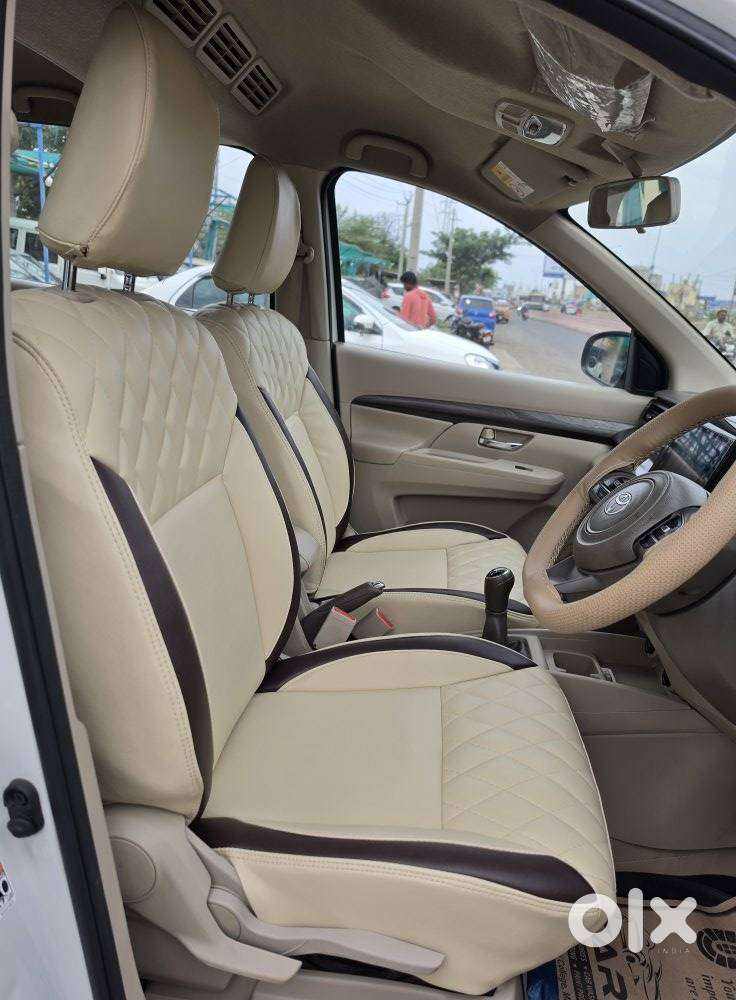 Toyota Rumion V Mt, 2023, Petrol