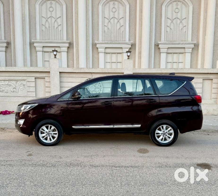 Toyota Innova Crysta 2.8 Gx At, 2018, Diesel