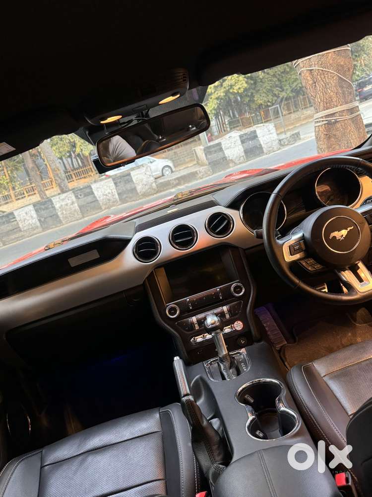 Ford Mustang V8, 2019, Petrol