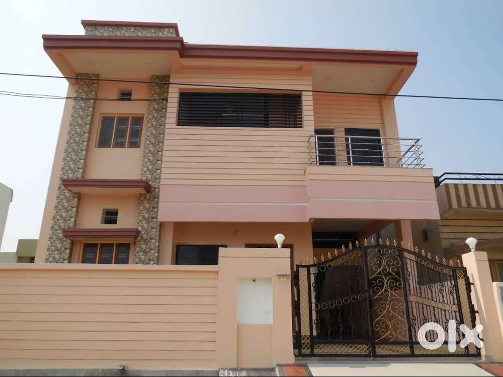 2bhk unfurnished house for rent for family
