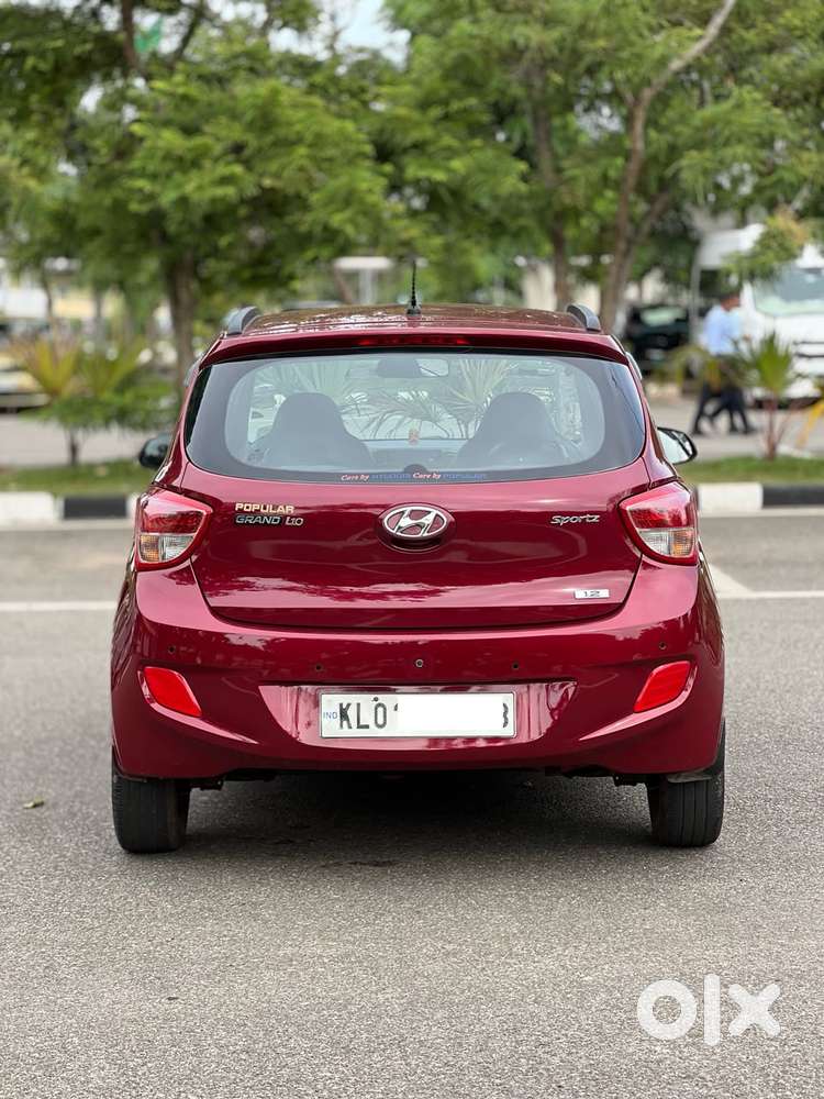Hyundai Grand I10 Sportz, 2014, Petrol