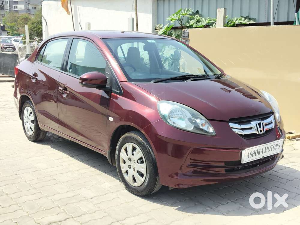 Honda Amaze S Mt I-vtec, 2015, Petrol