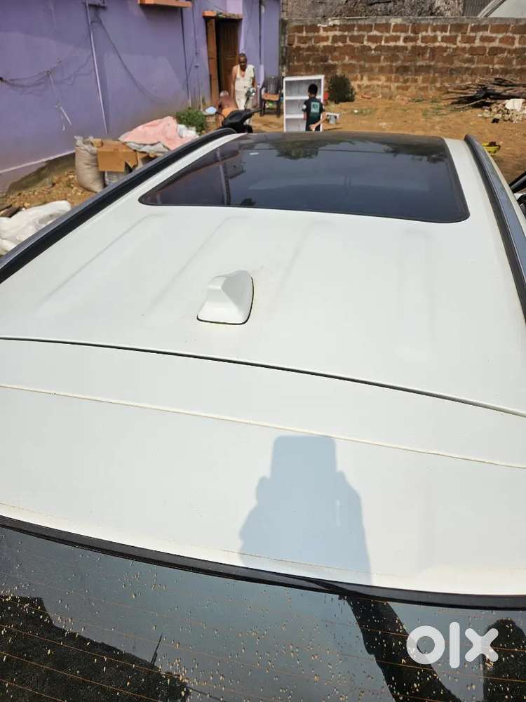 Hyundai Alcazar 3 Petrol Well Maintained