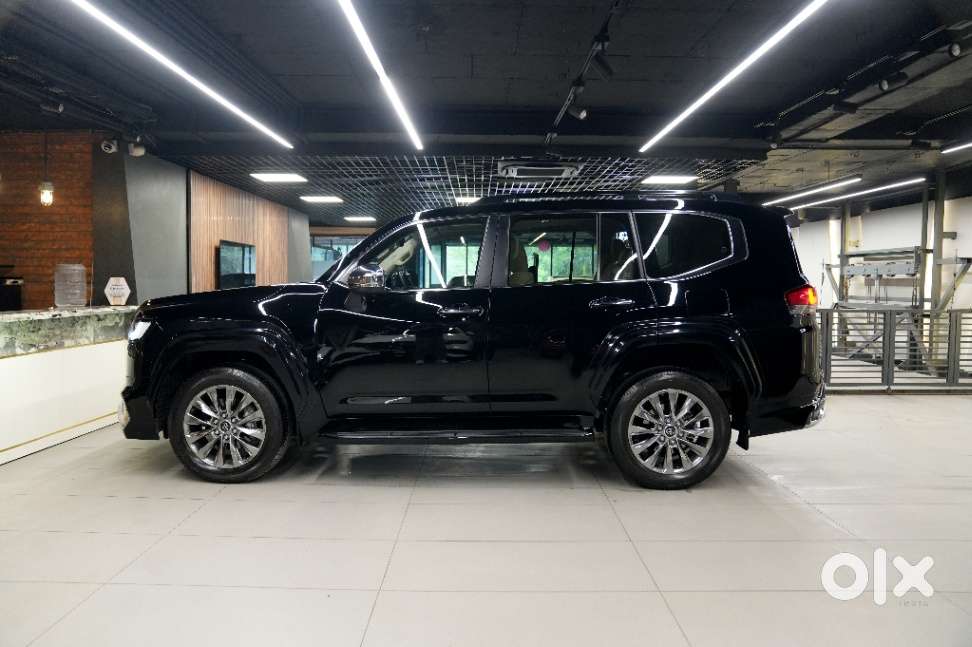 Toyota Land Cruiser 3.3 Zx Diesel, 2026, Diesel