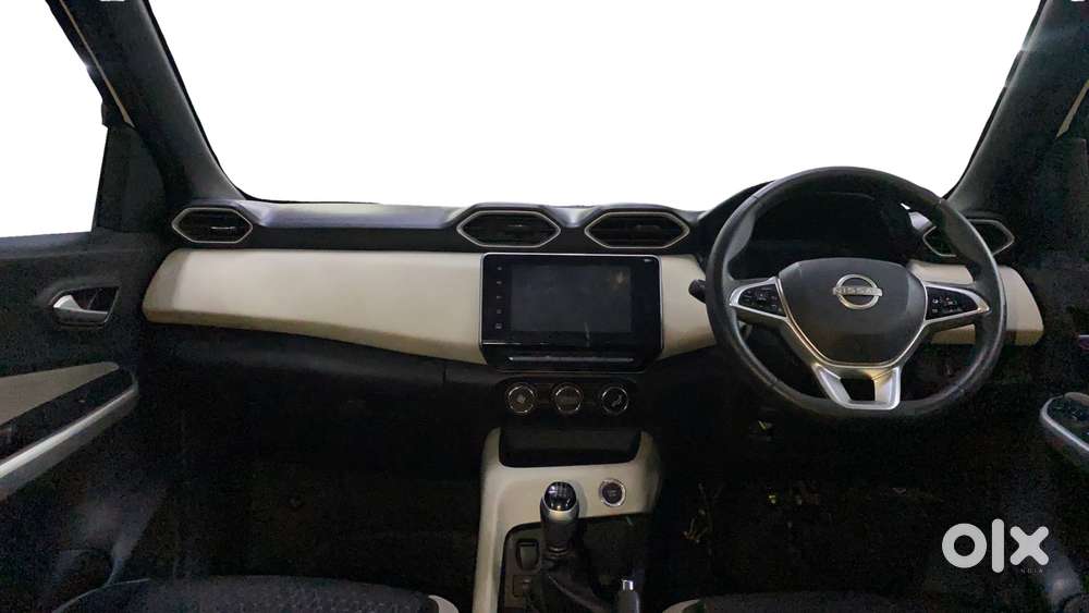 Nissan Magnite Xv Turbo, 2023, Petrol