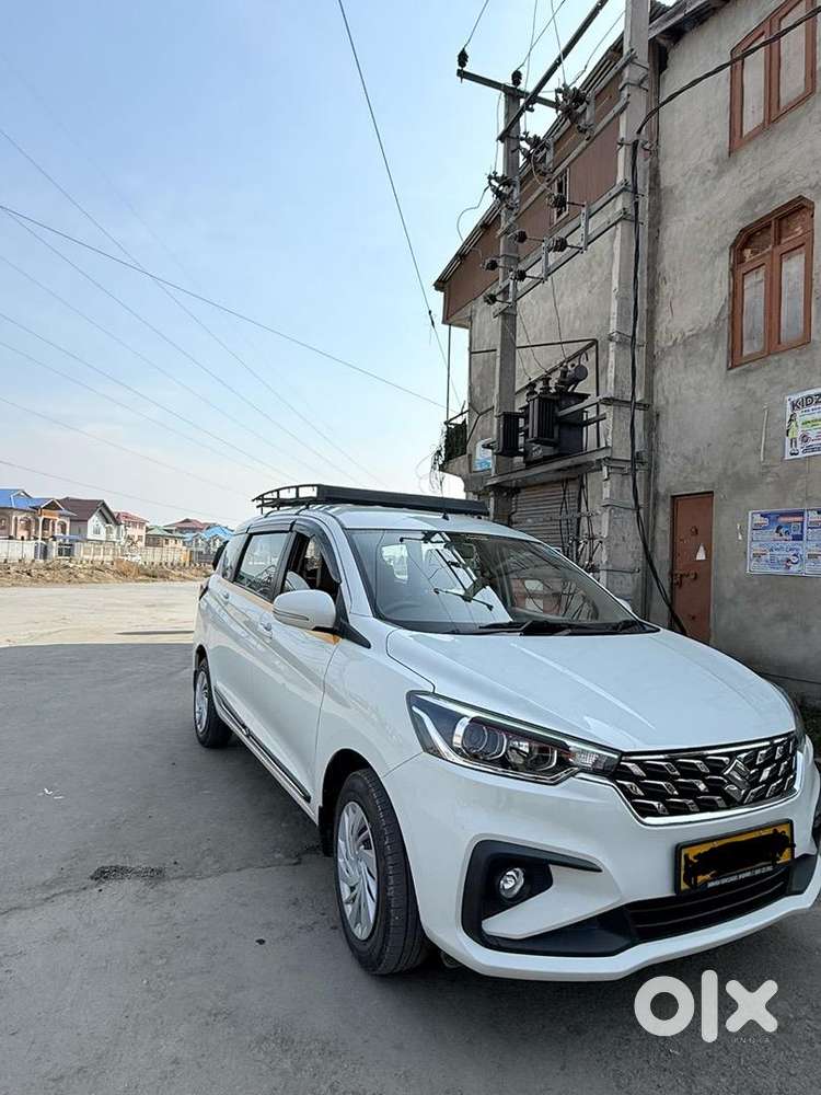 Maruti Suzuki Ertiga 2024 Petrol Well Maintained