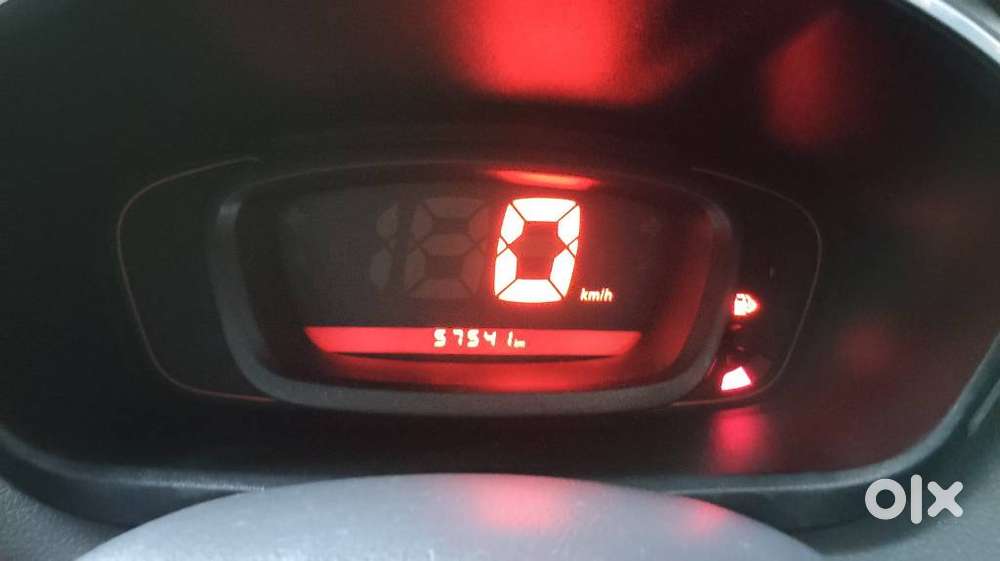 Renault Kwid Rxt, 2016, Petrol