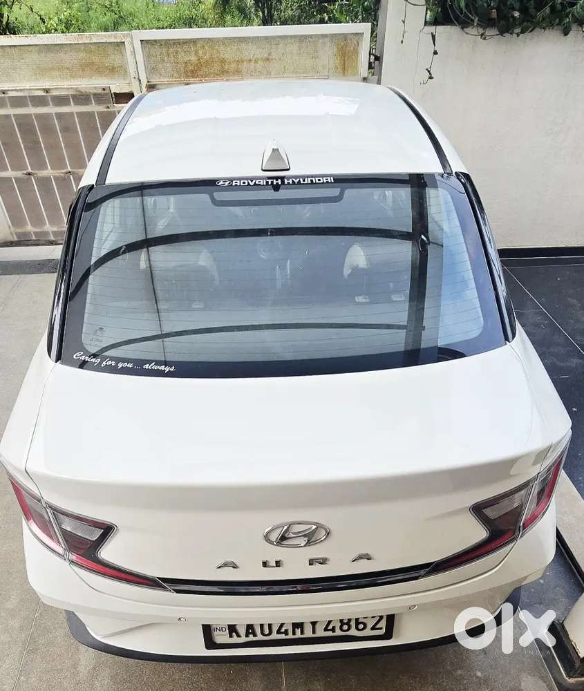 Hyundai Aura SX Plus 1.2 AMT Petrol Top Model New Condition