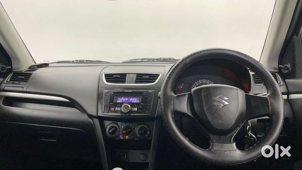 Maruti Suzuki Swift 1.2 Lxi (o), 2016, Petrol