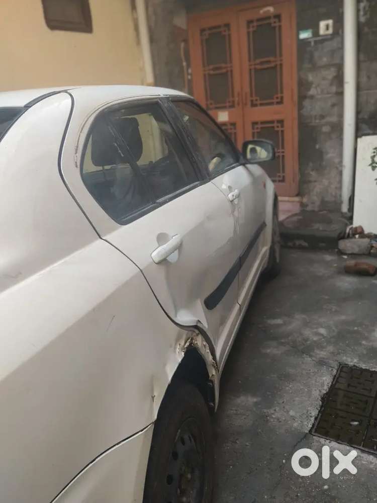 Maruti Suzuki Dzire 2015