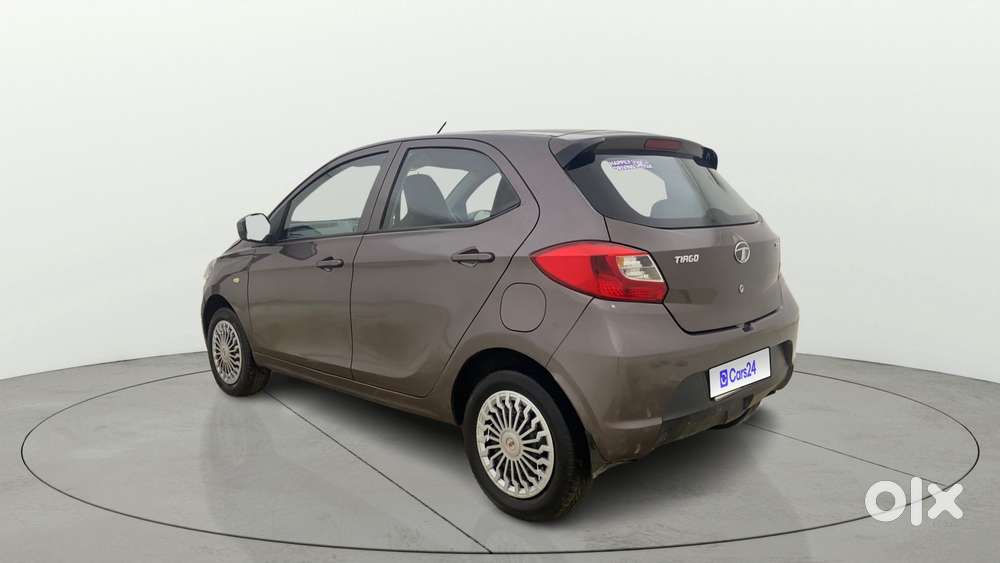 Tata Tiago 1.2 Revotron Xt, 2017, Petrol