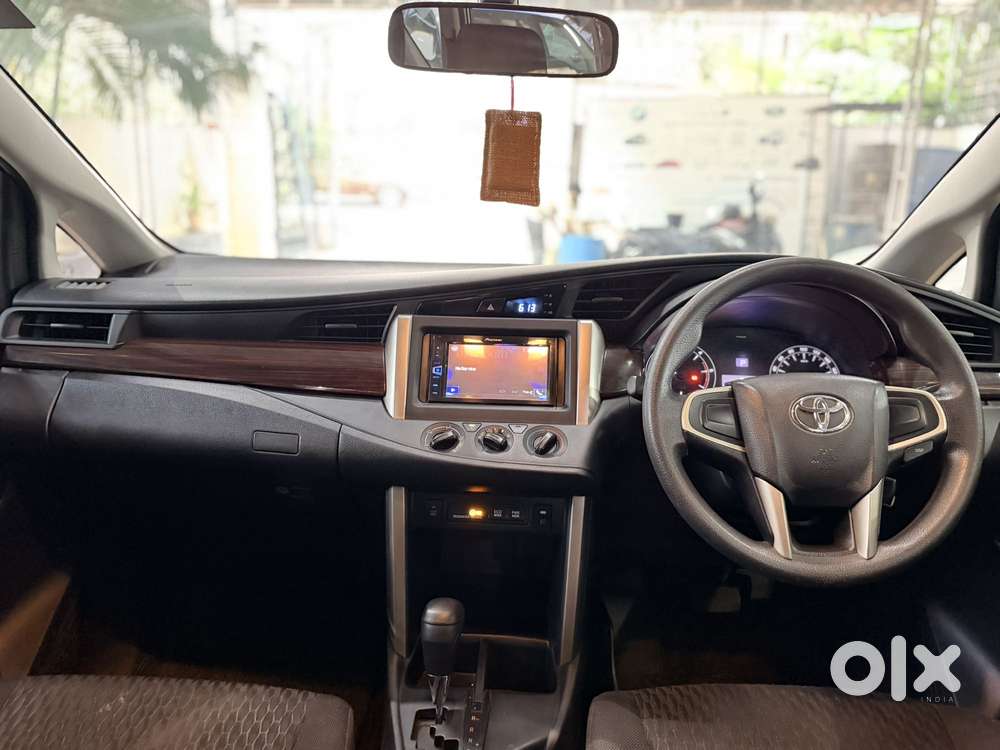 Toyota Innova Crysta 2.8 Gx At 7 Str, 2017, Diesel