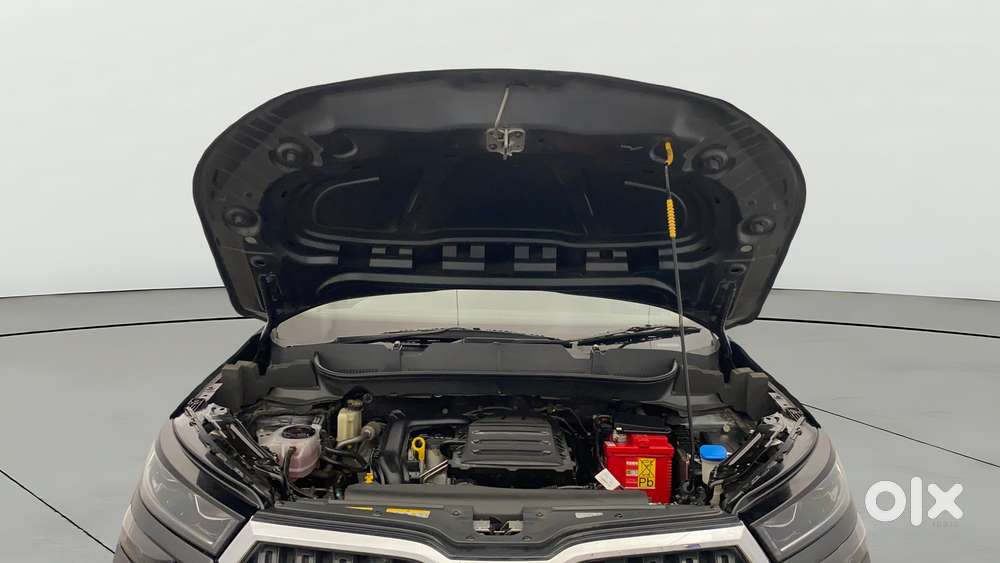 Skoda Kushaq 1.0 Tsi Ambition At, 2022, Petrol
