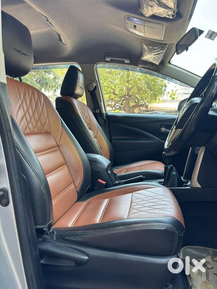 Toyota Innova Crysta 2.4 G Mt 8s, 2017, Diesel