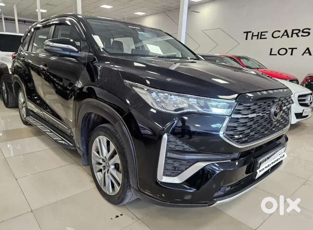 Toyota Innova Hycross 2.0 Zx (o) Hybrid 7 Str, 2024, Petrol