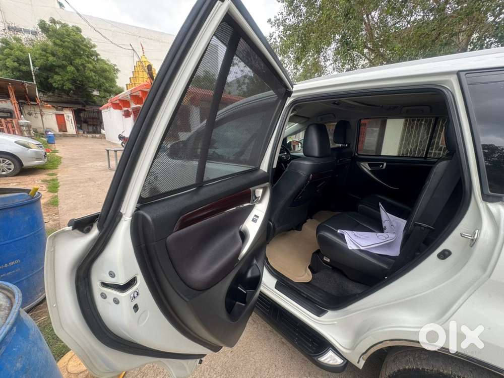 Toyota Innova Crysta 2022 Diesel Manual