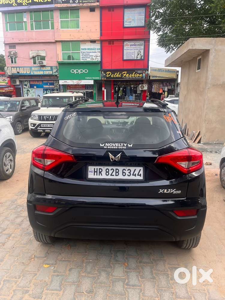 Mahindra Xuv300 Petrol 2024